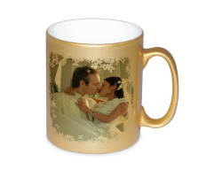 Mug doré personnalisé avec une photo